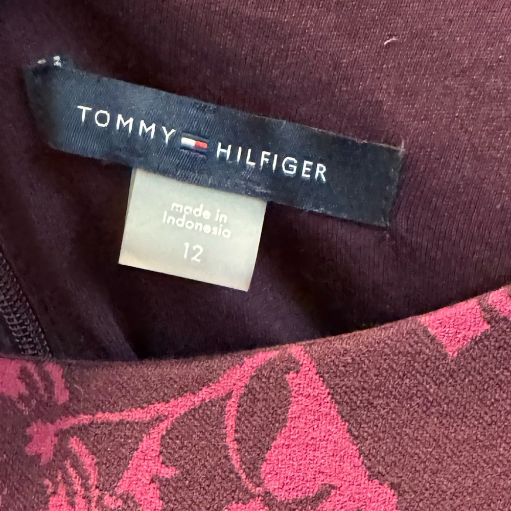 Tommy Hilfiger Maroon Dress with Pink Floral Motif - Picture 2 of 2